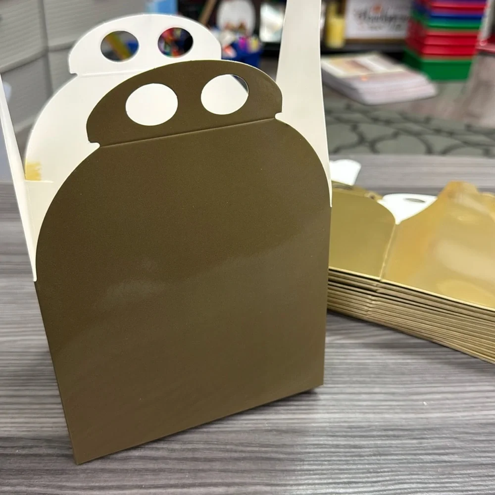 Ezek Handle Gift Box 12 all gold boxes all new